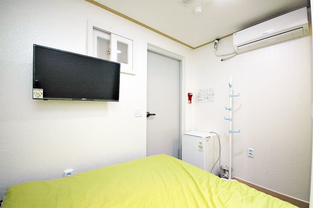 Eel Guesthouse Сеул Экстерьер фото